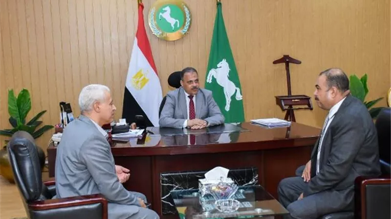 توظيف كافة الموارد لخدمة القطاع الزراعي وتذليل المعوقات