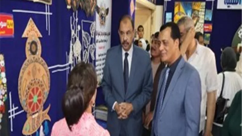 محافظ سوهاج يفتتح معرض الأنشطة الصيفية بمدرسة طارق بن زياد