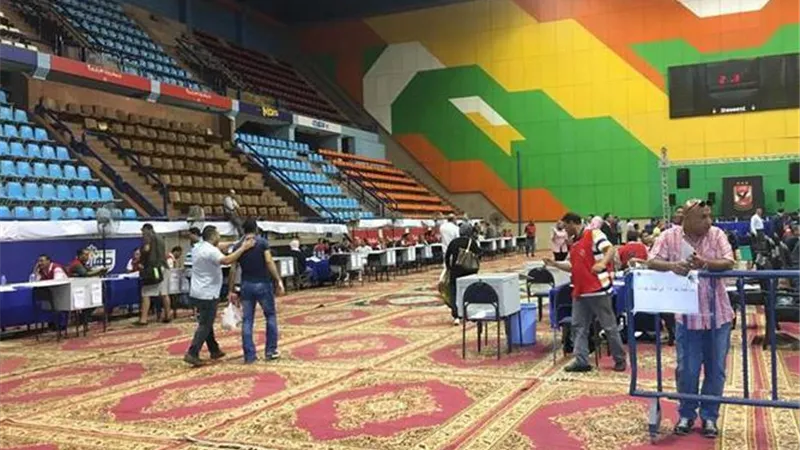الأهلي يطمئن على إجراءات الصحة والسلامة في اجتماع الجمعية العمومية