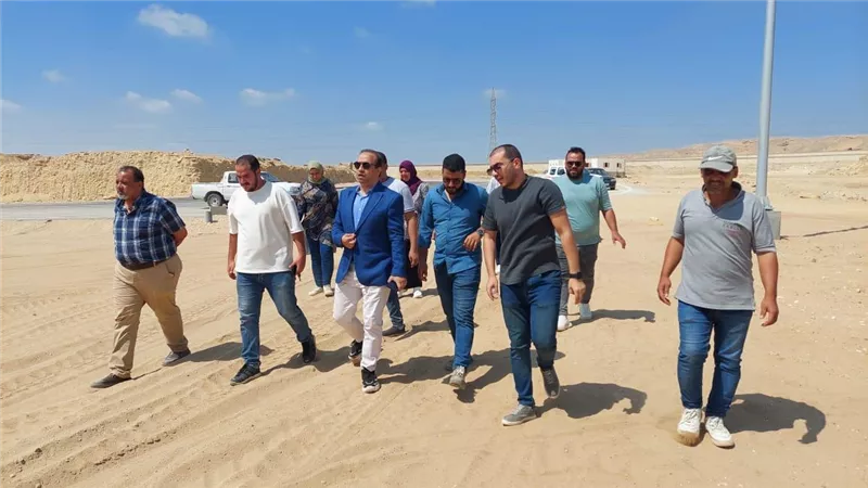 الشربينى يتابع مشروعات المرافق والكهرباء بمدينة الفيوم الجديدة