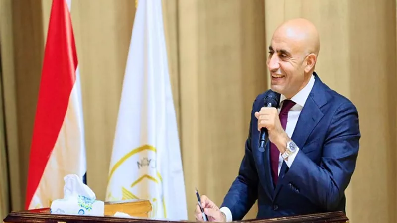وزير التعليم ومحافظ الجيزة يفتتحان ٣ مدارس جديدة