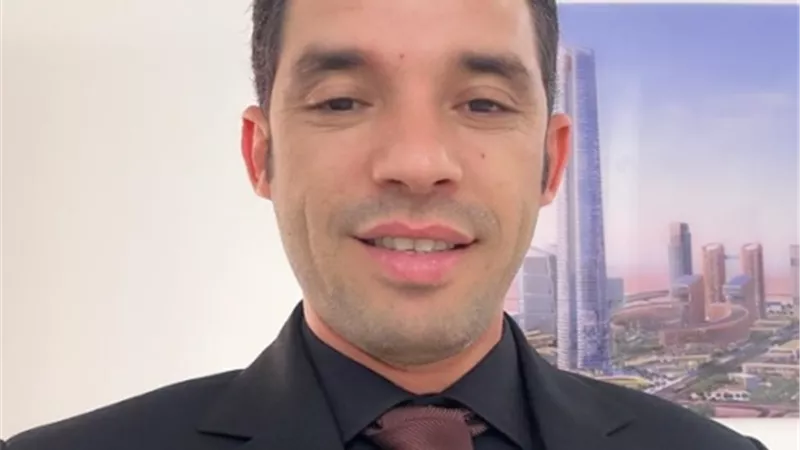 أحمد العربى رئيساً لجهاز تنمية مدينة حدائق العاصمة.. بالسيرة الذاتية