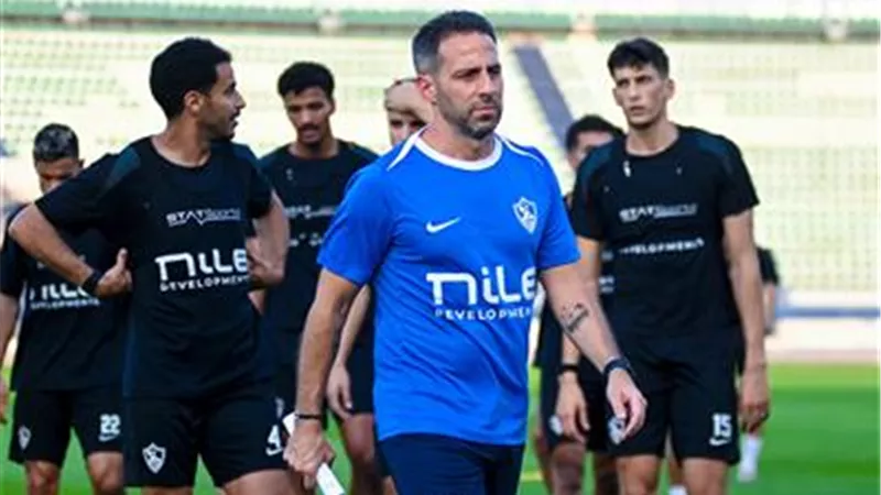 فيريرا يواجه الإسماعيلي بالتشكيلة المعتادة للزمالك في الدوري