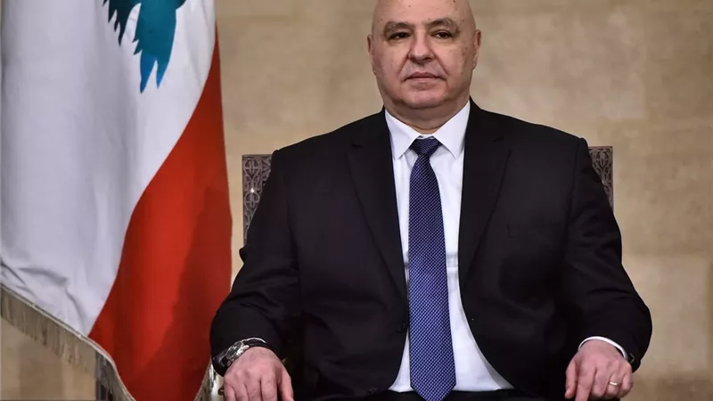 رئيس لبنان يبحث مع رئيس الحكومة الاعتداءات الإسرائيلية