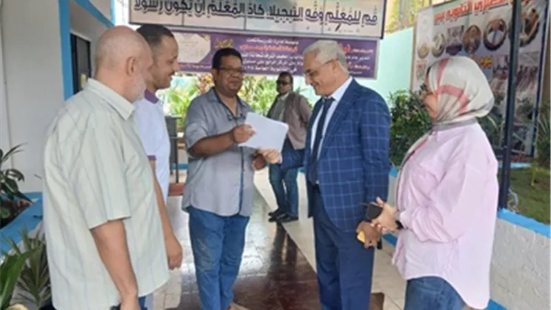 وكيل تعليم القاهرة تتابع الاستعدادات النهائية بمدارس مصر الجديدة