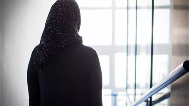 إذا طَلَّق الزوجُ زوجتَه متى تُصبِح زوجتُه بائِنًا