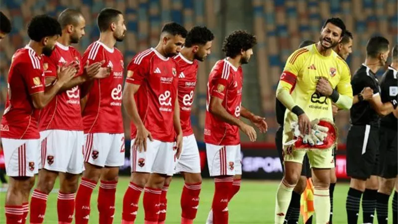 الأهلي يستعيد نجم الفريق قبل مباراتي الحرس والقمة أمام الزمالك