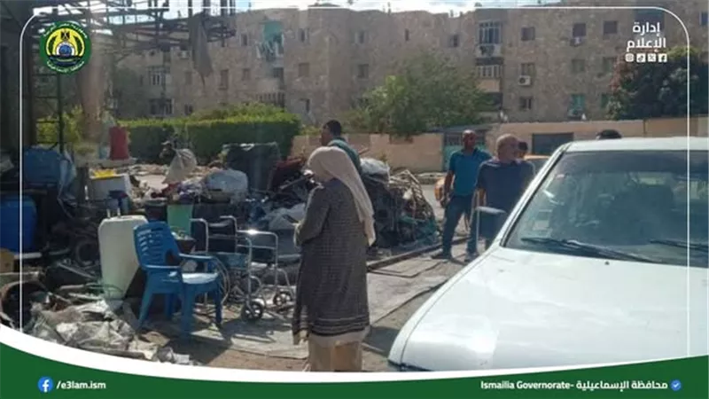 تحرير محاضر لمخازن الخردة المخالفة بالإسماعيلية..صور