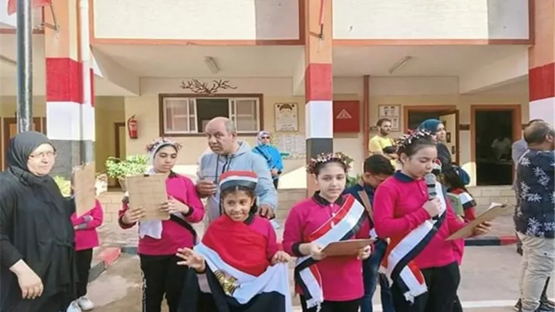 تعليم دمياط: عروض فنية وهدايا للتلاميذ في أول أيام الدراسة