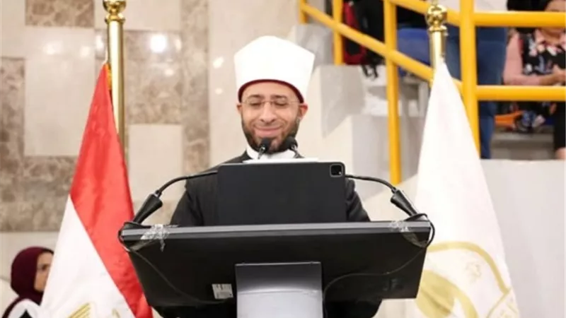 تحت شعار: 
