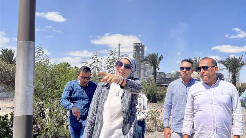 أسماء مخلوف: بيئة حضارية وصحية لسكان السويس الجديدة .. صور
