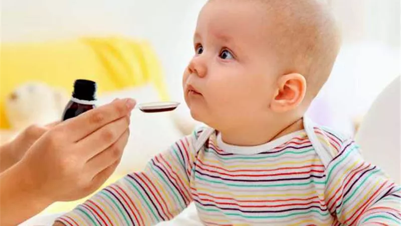 هيئة الدواء تحذر من خطورة استخدام أدوية البرد للأطفال دون وصفة طبية