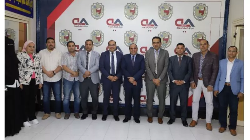 جامعة سوهاج تختتم أول برامجها التدريبية لتطوير اللوائح الدراسية