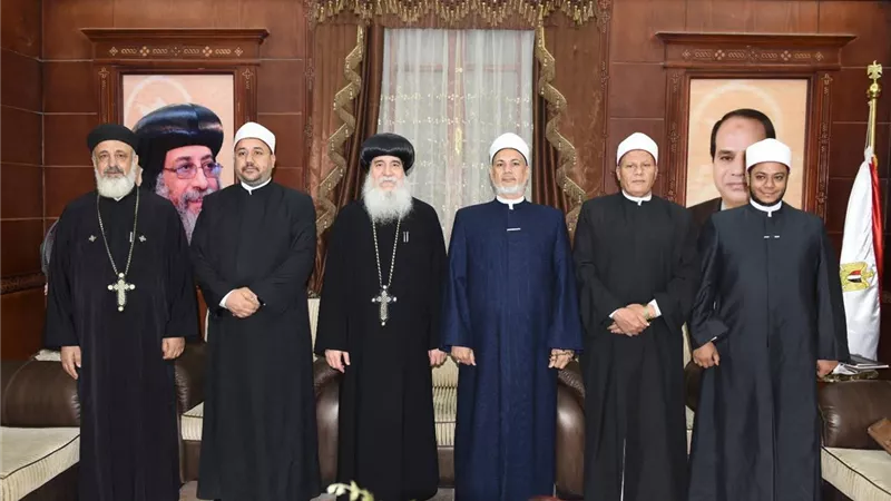 وكيل وزارة الأوقاف ببني سويف فى زياره للمطرانيه
