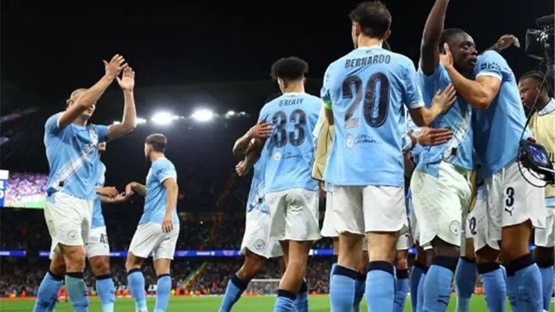 التشكيل الرسمي لـ مانشستر سيتي أمام أرسنال الليلة بالدوري الإنجليزي