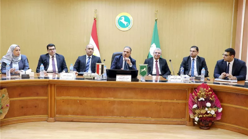 ندوة توعوية مكبرة تناقش مكافحة الفساد في الشرقية..صور
