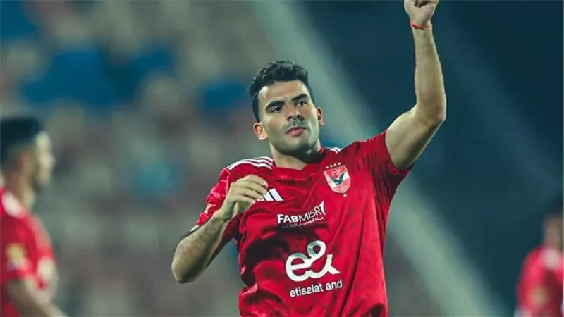 شاهد.. شوبير يكشف فرص زيزو في اللحاق بقمة الأهلي والزمالك