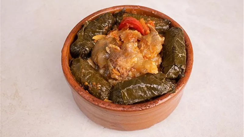 طاجن ورق عنب بالكوارع