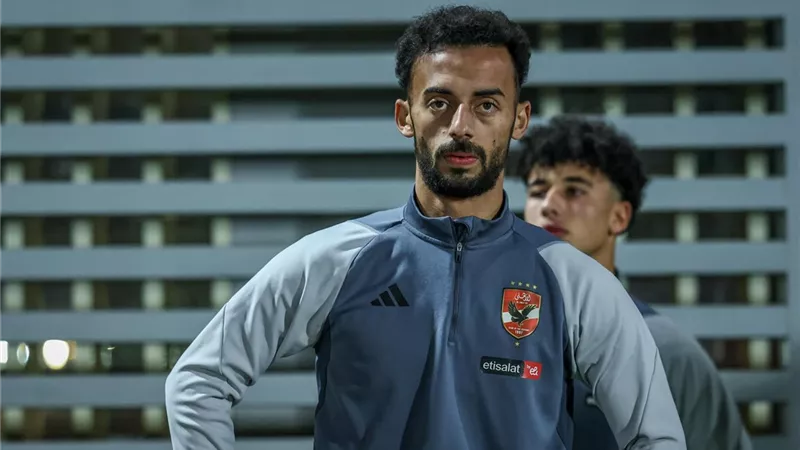 سيف زاهر يكشف تطورات تجديد عقد أحمد عبدالقادر مع الأهلي