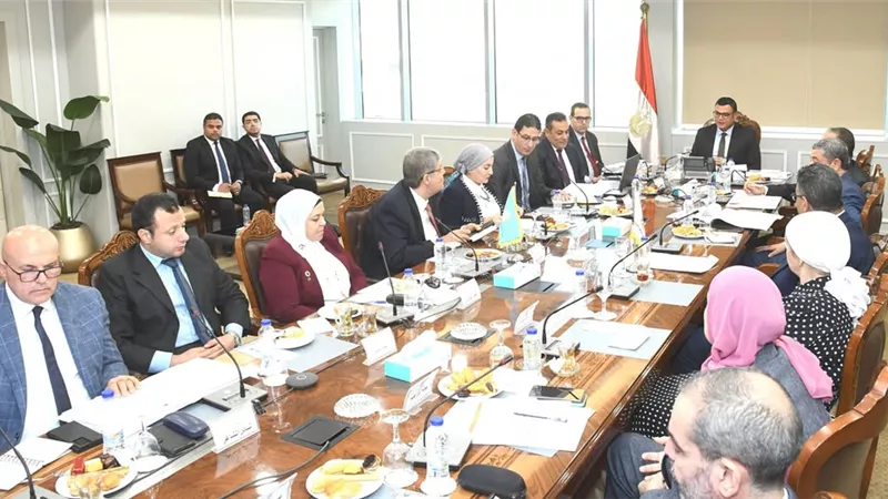 وزير الإسكان يترأس اجتماع مجلس إدارة الهيئة العامة للتنمية السياحية