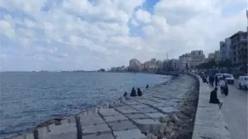 صور الأقمار الصناعية: طقس حار وظهور سحب على القاهرة الكبرى
