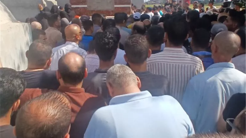 تشييع جثامين 3 اسرة واحدة للمقابر بقرية اللوية المحمودية