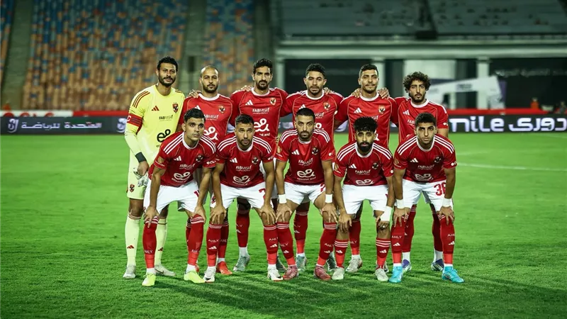 الأهلي يصل استاد الكلية الحربية استعدادَا لمواجهة حرس الحدود