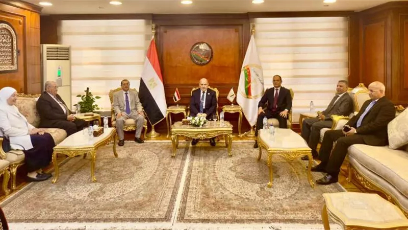 رئيس النيابة الإدارية يستقبل وفدًا من أعضاء هيئة التدريس بجامعة الأزهر