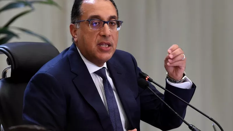 مدبولى يبحث مع نظيره اليونانى إسراع وتيرة تنفيذ اتفاق استقدام العمالة المصرية