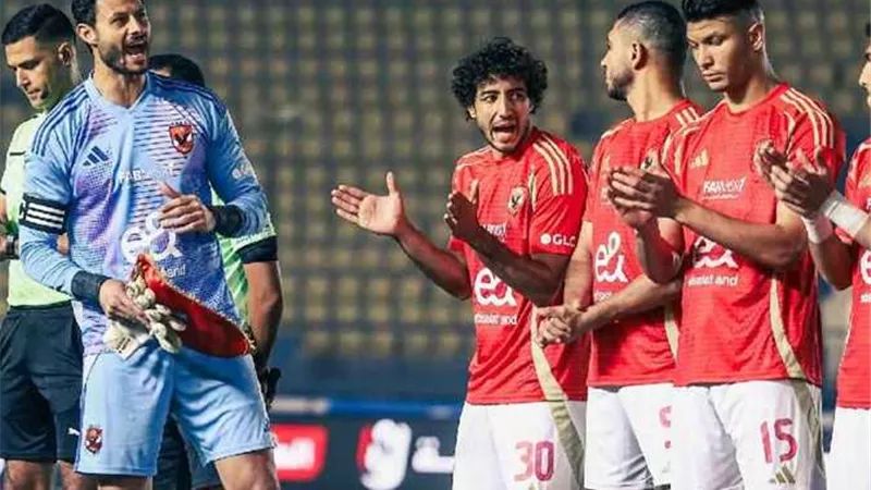 رسالة نارية للاعبي الأهلي قبل القمة أمام الزمالك.. شاهد شوبير