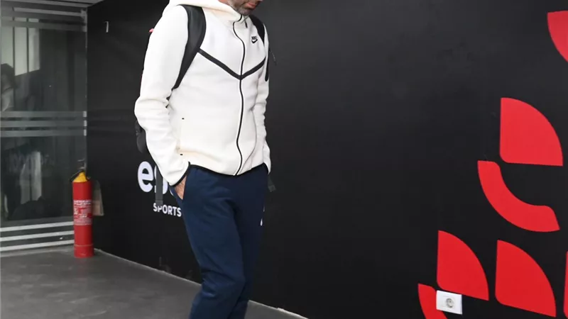 شوبير: مدرب الزمالك ارتكب كارثة قبل مواجهة الأهلي
