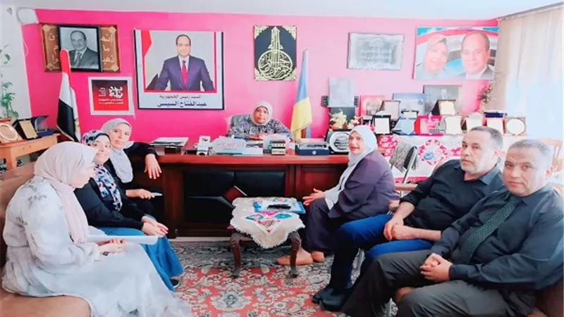 تفعيل الاتوبيس الطائرفى ادارة برج العرب التعليميه بالاسكندريه