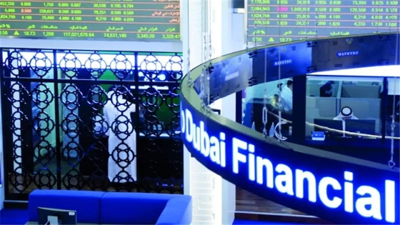 تراجع مؤشر دبي 1.5% وسط خسارة سهم بنك الإمارات