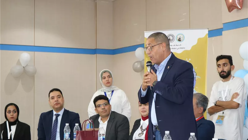 رئيس جامعة بني سويف الأهلية يشهد فعاليات اليوم التعريفي بكليةعلوم