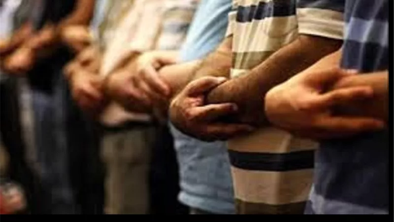حكم صلاة الجماعة بالمصانع التى لها طبقات مُلحقة بأبنية الانتاج