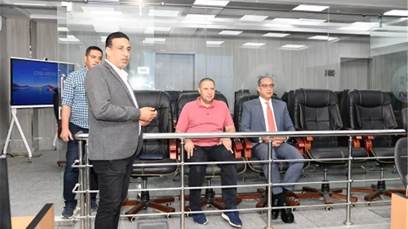 محافظ الفيوم يتابع إحكام السيطرة لمنع الصيد الجائر ببحيرة قارون