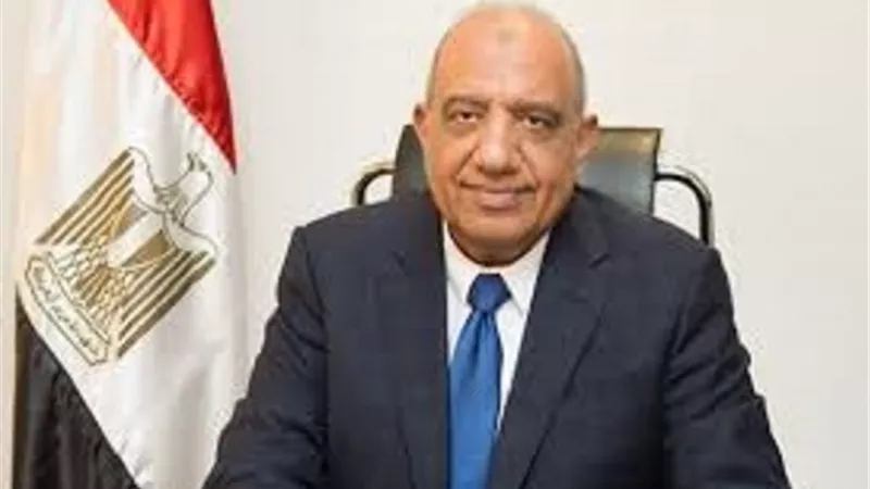 انطلاق وعاء ضغط مفاعل الوحدة الأولى من روسيا الى مصر