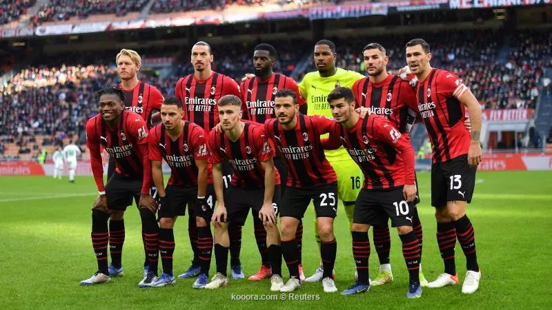 نجم ميلان يعود للتدريبات قبل مواجهة نابولي بالدوري الإيطالي