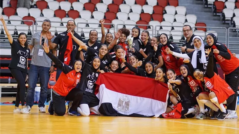 القومي للمرأة يهنئ منتخب مصر لناشئات كرة اليد