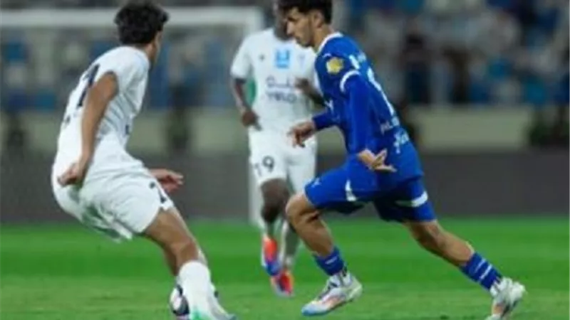 الهلال يُعاقب الأخدود ويقتحم المربع الذهبى فى الدورى السعودى