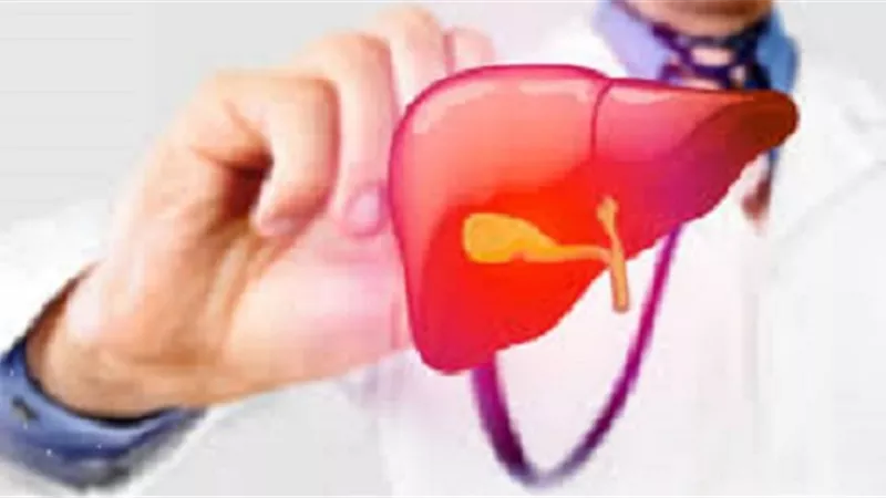 إشارات تظهر على اليدين تكشف عن تليف الكبد وأمراضه الخطيرة