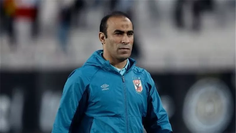 سيد عبد الحفيظ يكشف موقف الأهلى من رحيل نجم الفريق