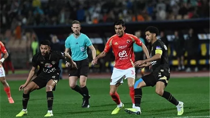 9 لاعبين.. الغيابات تضرب الأهلي والزمالك قبل مباراة القمة 131