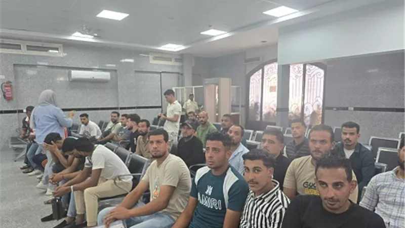 وزير العمل: اختبارات جديدة للمرشحين للعمل في مصنع كرتون بالأردن