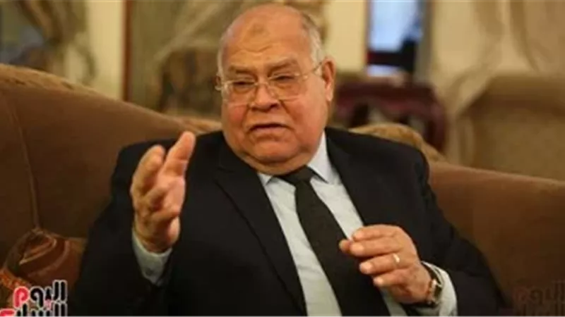 محافظ البحيرة تستقبل وزير الإسكان لافتتاح مشروعات مياه وصرف