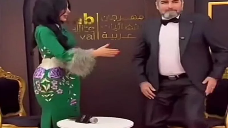 أحمد عبد العزيز يتصدر الترند بعد تجاهله للإعلامية حليمة بولند