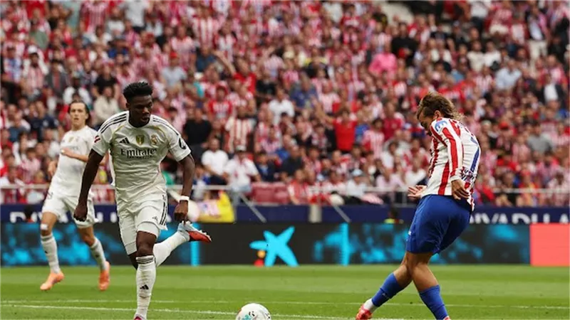 الهزيمة وحدها لا تكفي.. إصابة ثنائي ريال مدريد أمام أتلتيكو