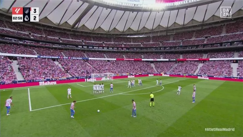 خطأ فادح في هدف جوليان ألفاريز أمام ريال مدريد