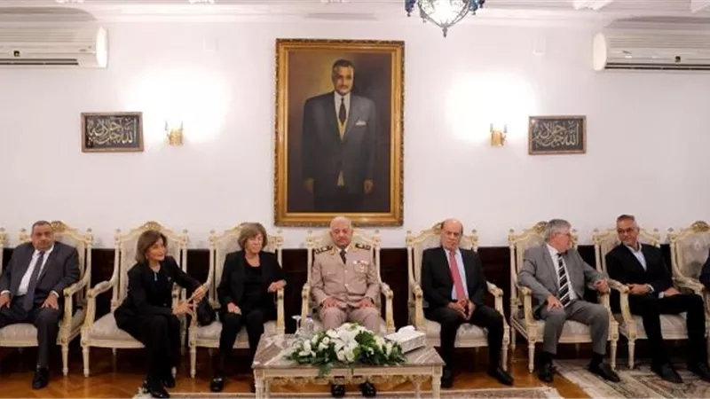 الرئيس عبد الفتاح السيسى ينيب وزير الدفاع للمشاركة فى إحياء الذكرى السنوية لرحيل الزعيم جمال عبد الناصر