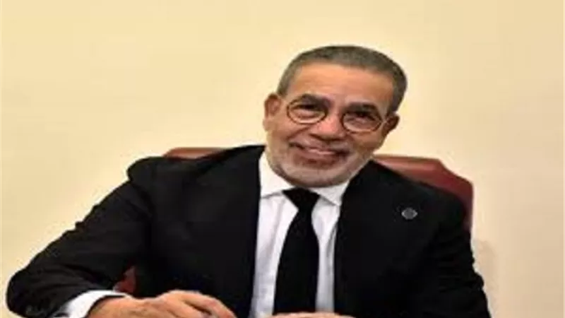 أول تعليق من مدحت العدل بعد اختياره رئيسا لمؤتمر أدباء مصر